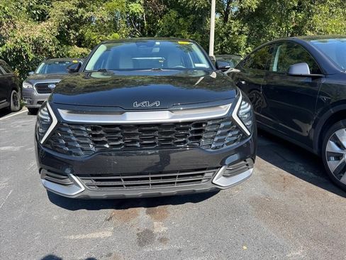 Certified 2024 Kia Sportage EX FWD image 10