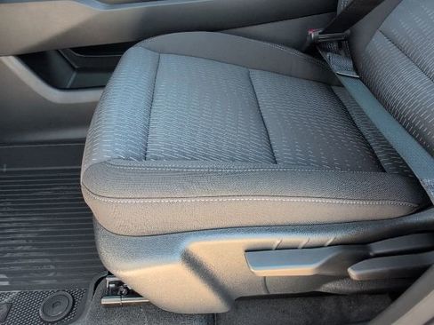 New 2026 Chevrolet Equinox LT w/ Safety and Technology Package FWD image 12
