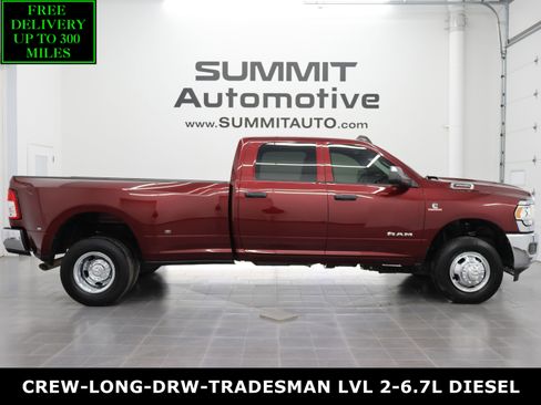Used 2022 RAM 3500 Tradesman AWD/4WD image 1