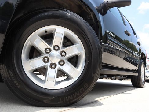 Used 2014 GMC Yukon SLT image 24