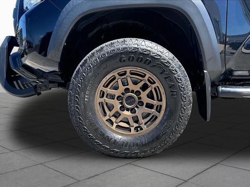 Used 2023 Toyota Tacoma 4x4 Double Cab w/ Trail Edition image 11