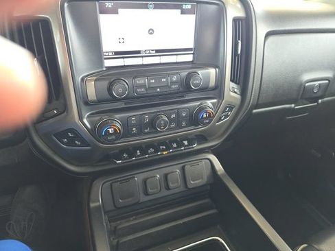 Used 2018 Chevrolet Silverado 2500 High Country AWD/4WD image 28