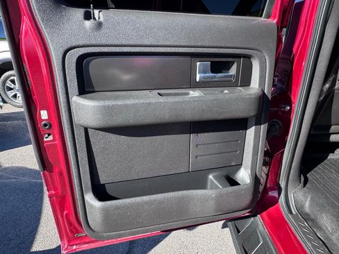 Used 2014 Ford F150 Raptor w/ Equipment Group 801A Luxury image 20