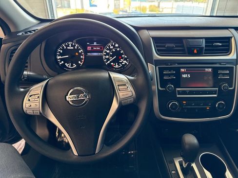 Used 2017 Nissan Altima 2.5 S w/ Power Driver Seat Package FWD image 22