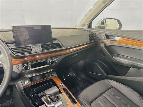 Certified 2023 Audi Q5 2.0T Premium Plus AWD/4WD image 24