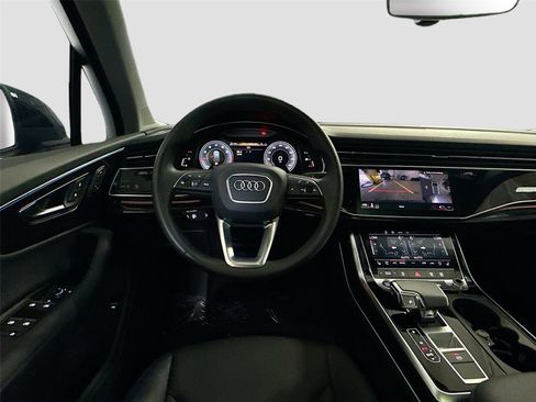 Certified 2023 Audi Q7 2.0T Premium Plus w/ Premium Plus Package AWD/4WD image 11