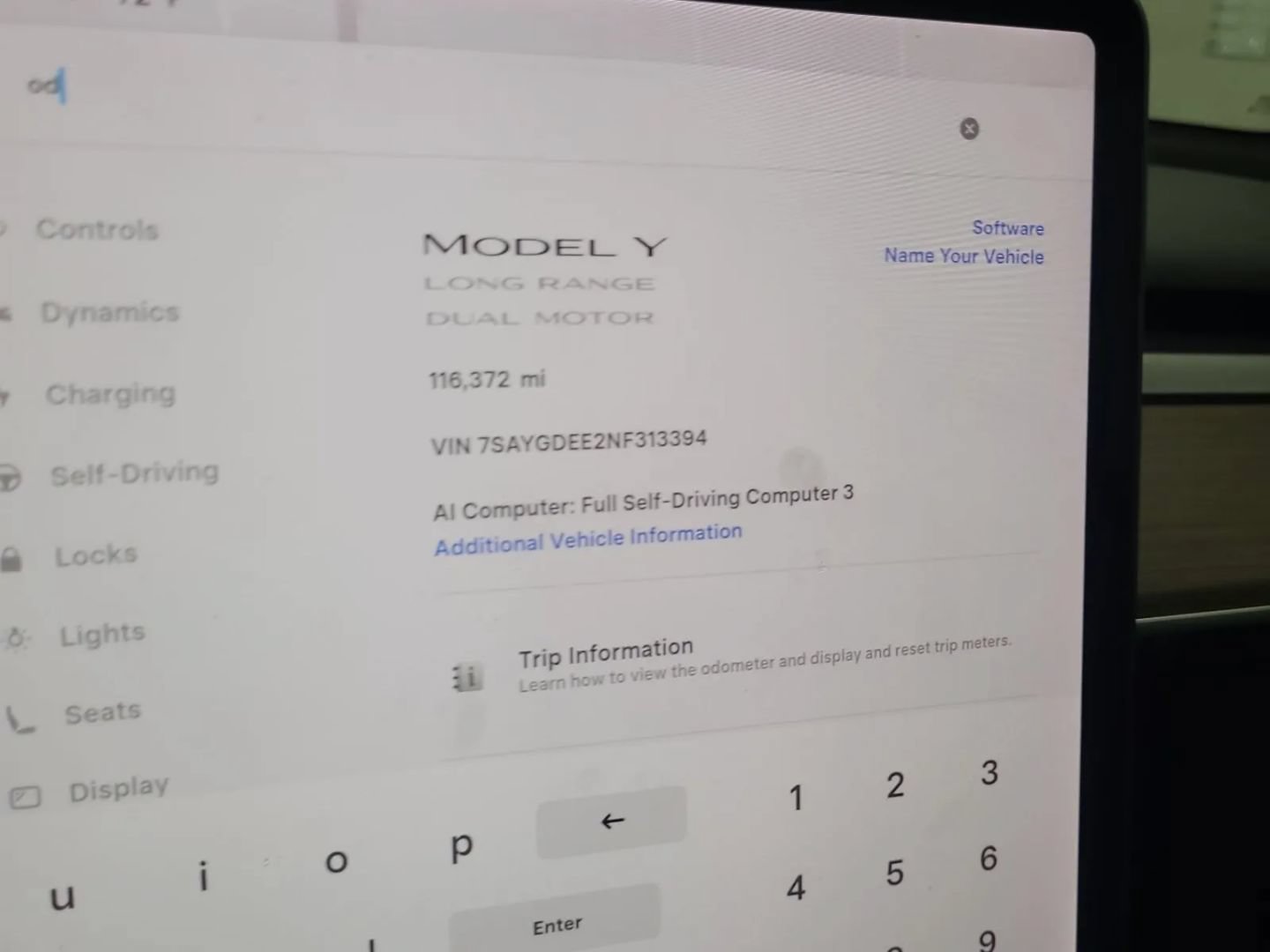 Used 2022 Tesla Model Y Long Range AWD/4WD image 5