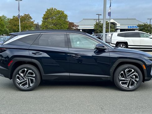 New 2026 Hyundai Tucson Limited AWD/4WD image 3