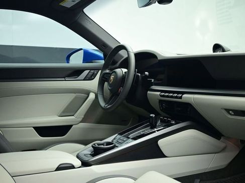 Used 2025 Porsche 911 Carrera S image 34