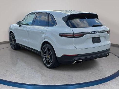 Used 2022 Porsche Cayenne w/ Premium Package AWD/4WD image 7