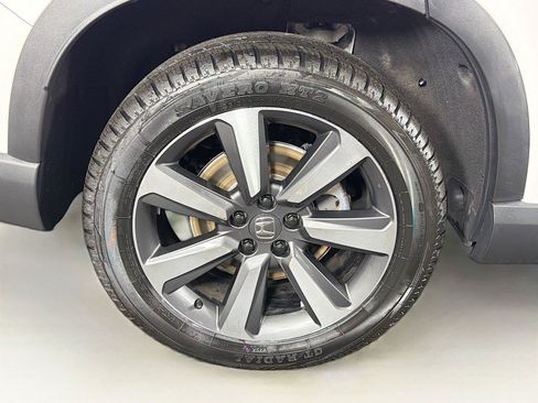 Used 2024 Honda Pilot Touring image 35