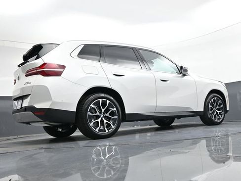 Used 2026 BMW X3 xDrive30 w/ Premium Package image 29