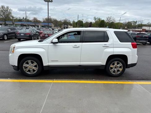 Used 2013 GMC Terrain SLE AWD/4WD image 9