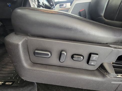 Used 2014 Ford F150 FX4 w/ Equipment Group 402A Luxury image 17