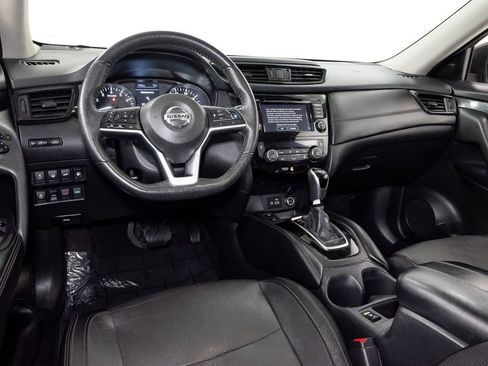 Used 2019 Nissan Rogue SL AWD/4WD image 6