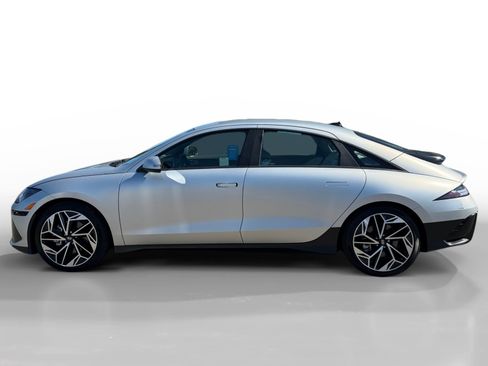 Certified 2023 Hyundai Ioniq 6 Limited w/ Cargo Package RWD image 2
