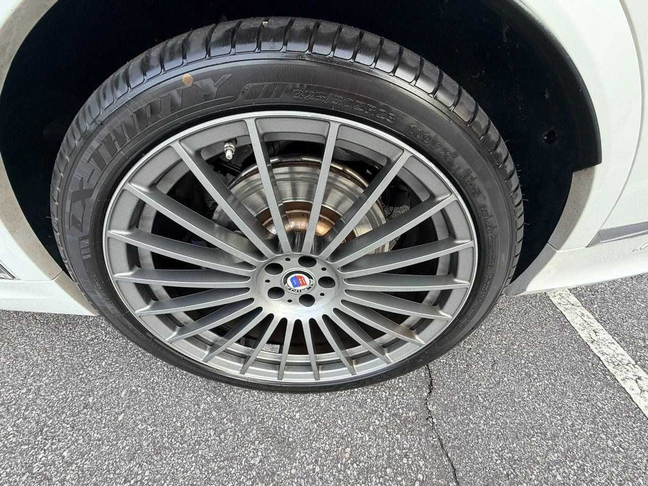 Used 2022 BMW ALPINA XB7 AWD/4WD image 44