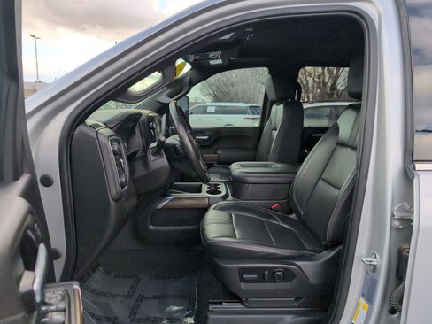 Certified 2022 Chevrolet Silverado 3500 High Country w/ Safety Package II image 25