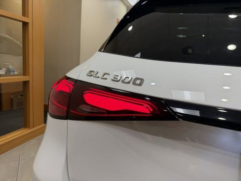 Certified 2026 Mercedes-Benz GLC 300 4MATIC image 6