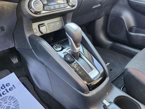 Certified 2025 Nissan Versa SR w/ Trunk Package image 25