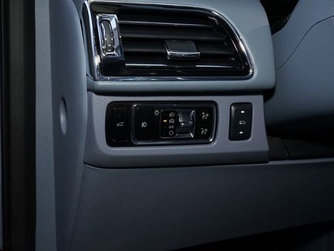 Used 2024 Lincoln Navigator Black Label image 29