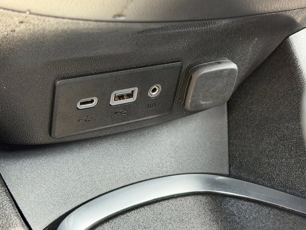 Used 2025 Chevrolet Malibu LT FWD image 15