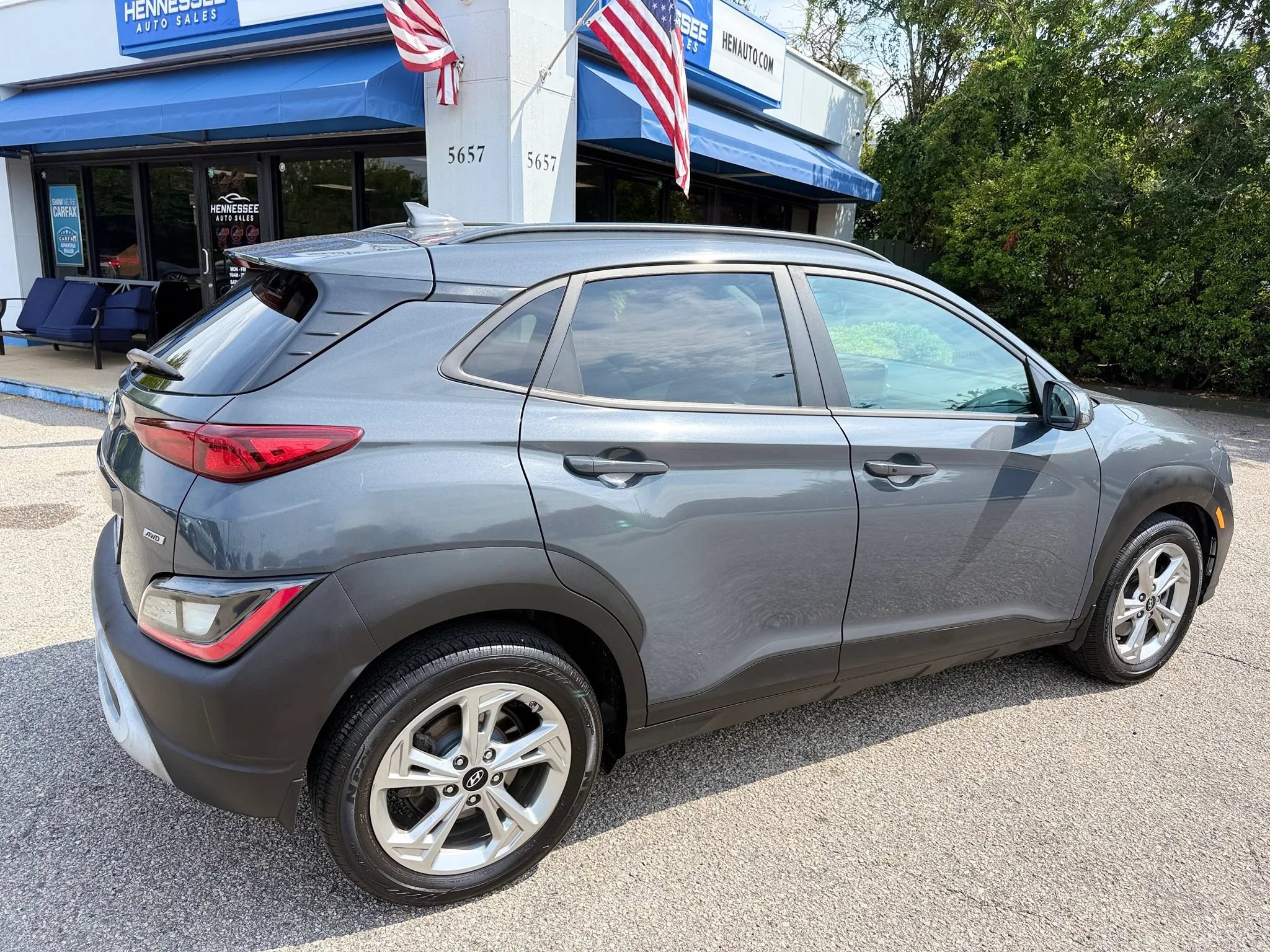 Used 2023 Hyundai Kona SEL AWD/4WD image 7