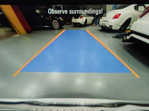 Used 2015 Porsche Macan Turbo image 14