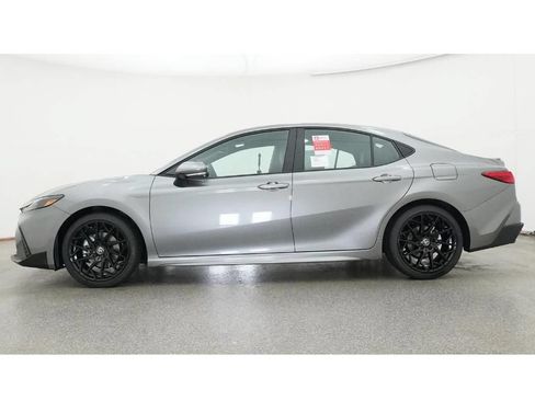 New 2026 Toyota Camry SE w/ Multimedia Upgrade Package FWD image 19