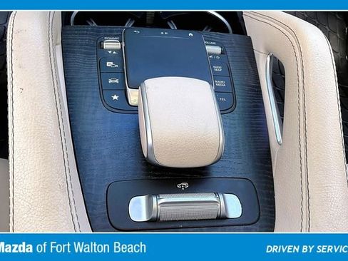 Used 2023 Mercedes-Benz GLS 580 4MATIC image 26