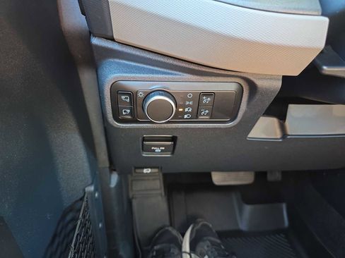 Used 2024 Ford Bronco Wildtrak image 25