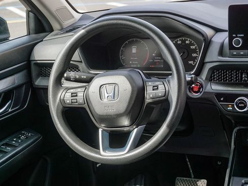 Used 2024 Honda CR-V EX image 16