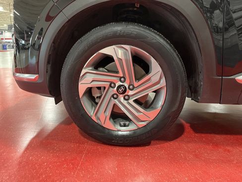 Used 2021 Hyundai Santa Fe SEL w/ Convenience + Premium Package image 9