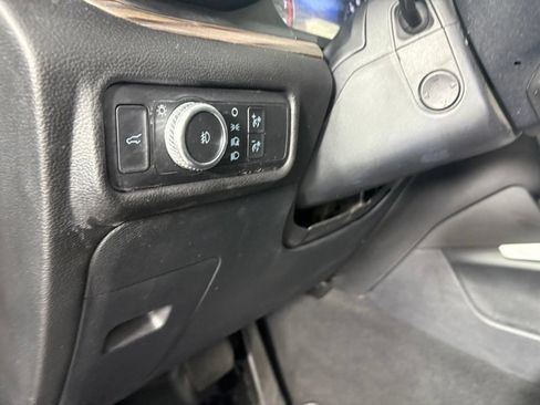 Certified 2022 Ford Explorer Limited w/ Equipment Group 301A AWD/4WD image 16
