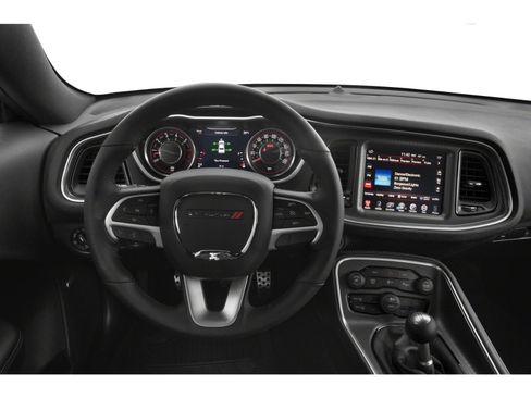 Used 2018 Dodge Challenger R/T Scat Pack w/ Leather Interior Group RWD image 7