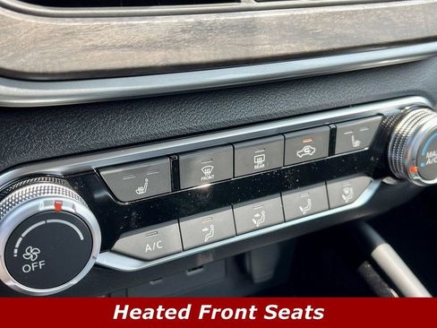 Certified 2025 Nissan Altima 2.5 SV w/ SV Premium Package FWD image 9