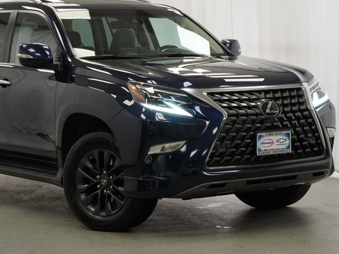 Used 2022 Lexus GX 460 Premium w/ Premium Plus Package AWD/4WD image 9