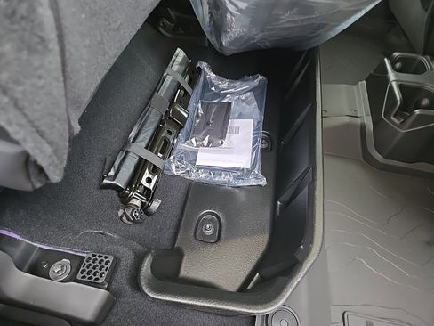 New 2026 Jeep Gladiator Sport image 98