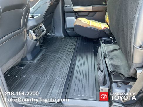 Used 2024 Ford F350 Platinum AWD/4WD image 29