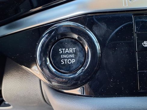 New 2026 Nissan Pathfinder SV image 20