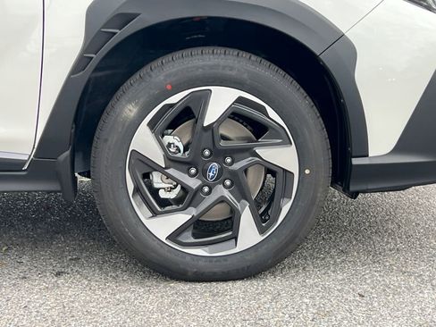 New 2025 Subaru Crosstrek 2.5i Limited image 6