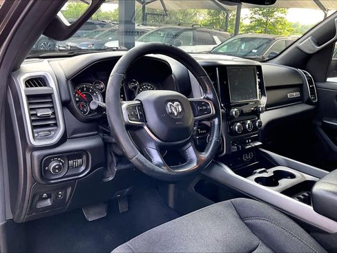 Used 2019 RAM 1500 Big Horn RWD image 17