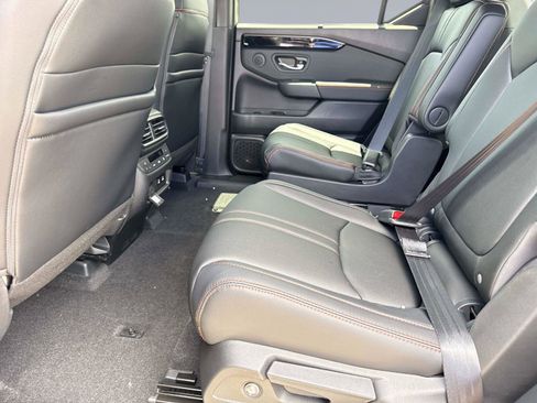 New 2026 Honda Pilot TrailSport image 16