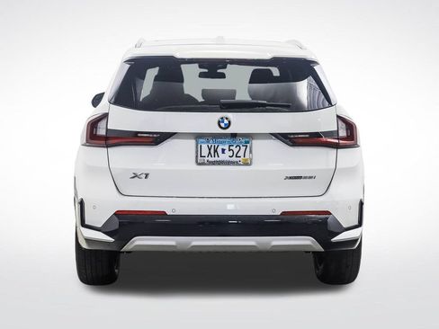 Used 2024 BMW X1 xDrive28i w/ Technology Package AWD/4WD image 4