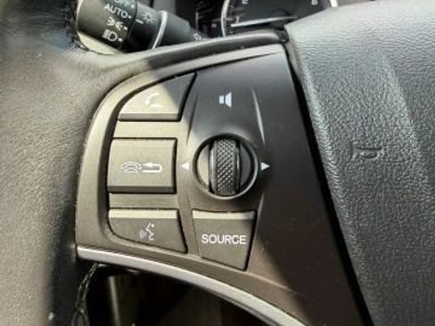 Used 2020 Acura MDX SH-AWD image 19