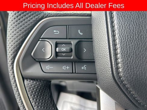 Used 2026 Toyota Tacoma Limited AWD/4WD image 10
