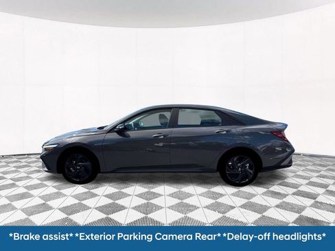 New 2026 Hyundai Elantra Sport FWD image 4