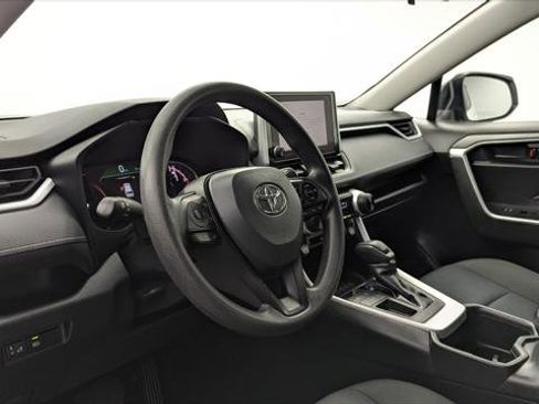 Used 2024 Toyota RAV4 LE image 24