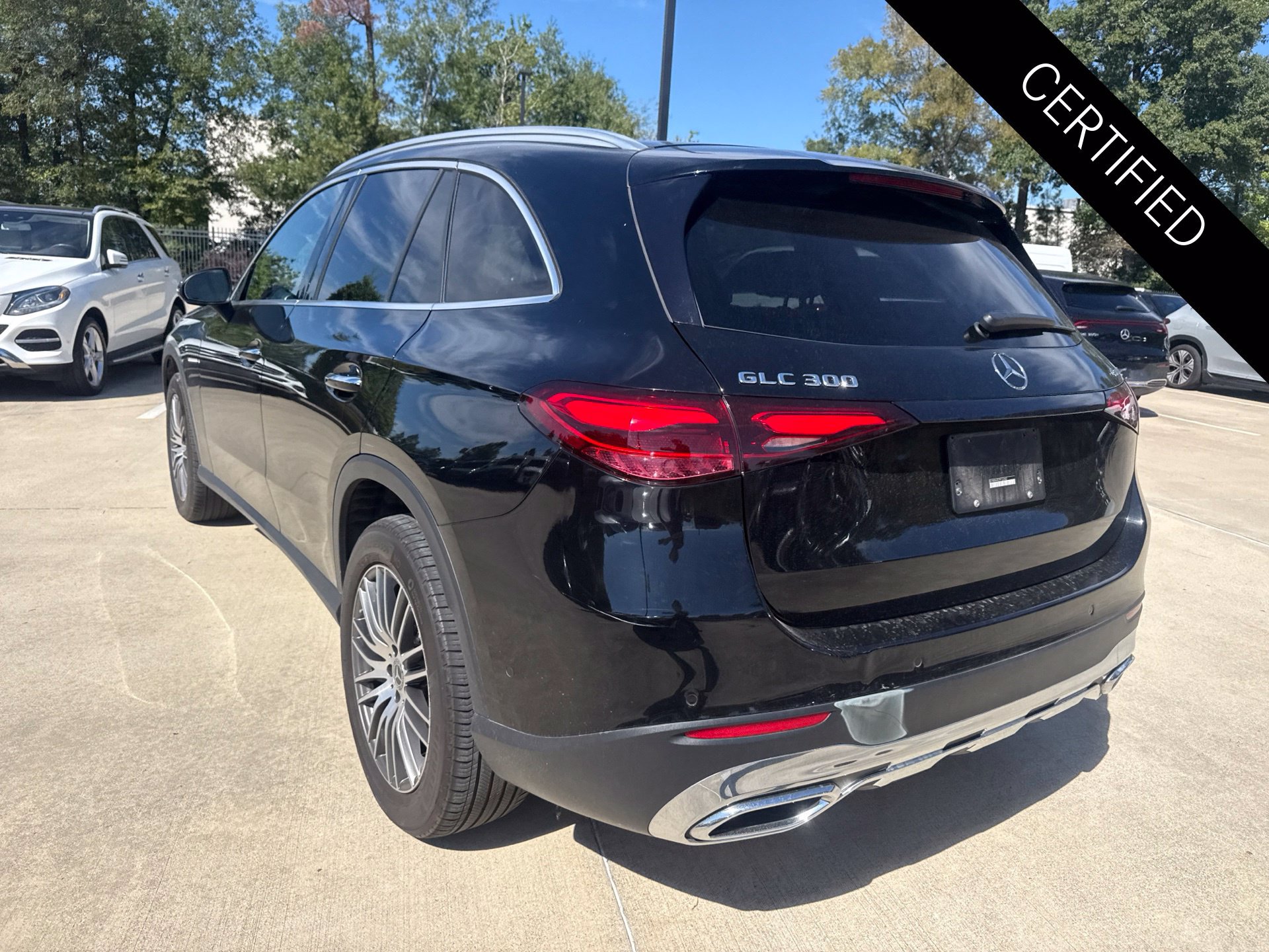 Certified 2024 Mercedes-Benz GLC 300 4MATIC image 6