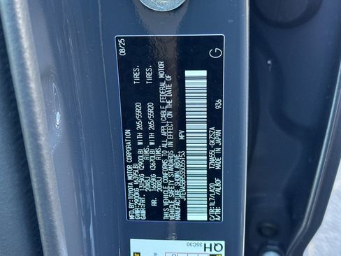 New 2025 Toyota 4Runner Limited image 33